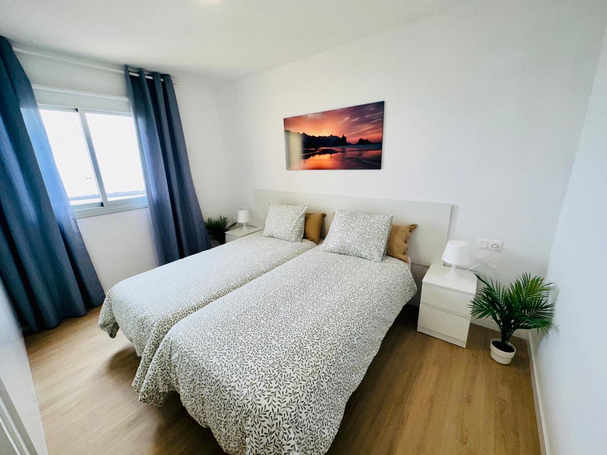 Torres Del Sol Playa De Las Vistas Free Wifi Плая-де-лас-Америкас Экстерьер фото
